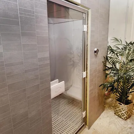 Pet Friendly In With Sauna Prázdninový dům Salazac