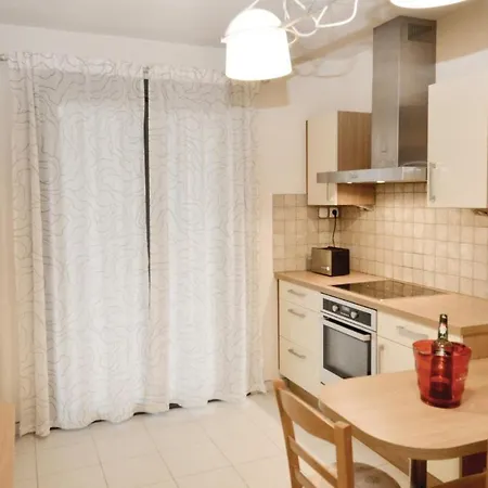 In With Jacuzzi Salazac