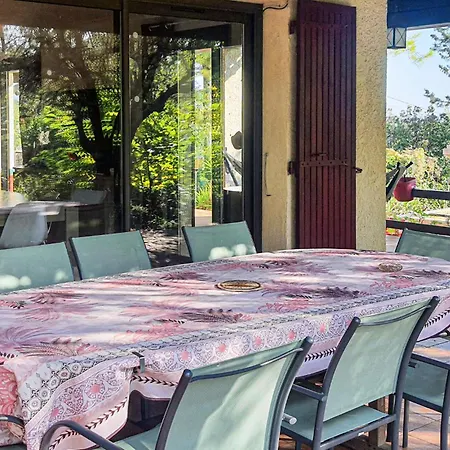 Prázdninový dům Pet Friendly In With Sauna Salazac