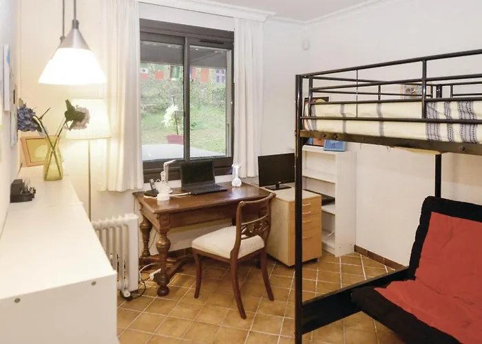 In With Jacuzzi בית נופש Salazac